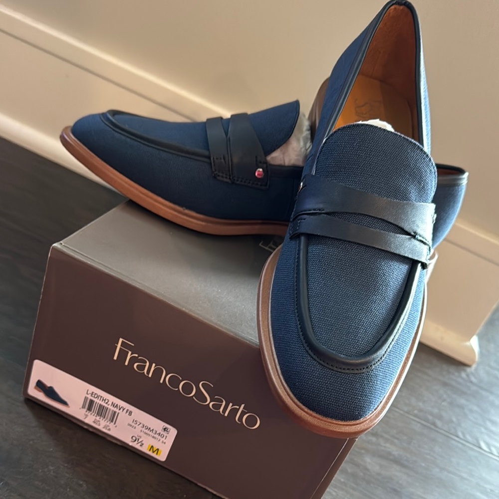 NIB Franco Sarto Edith Blue Penny Loafers Flats 9.5 or 9 see notes